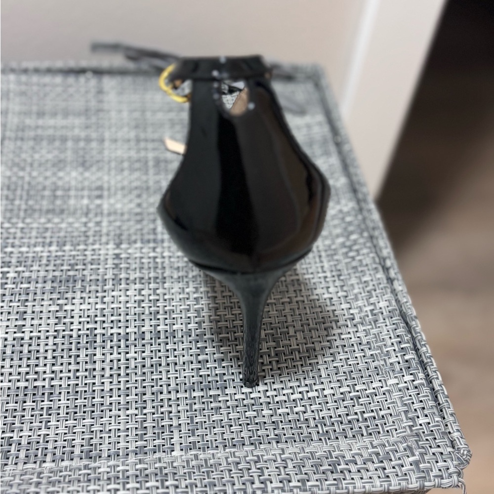 Stuart Weitzman PVC black leather ankle strap heel size 12. - Picture 9 of 14